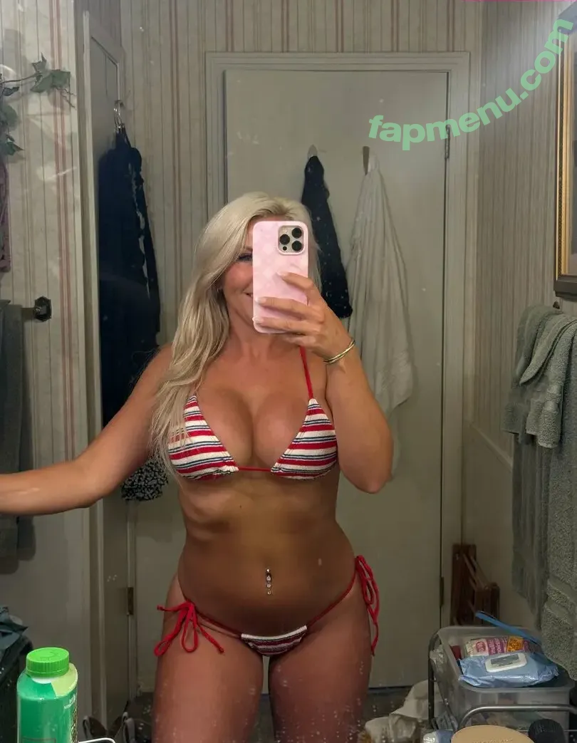 Sophie Swaney nude photo #0146 (sophieswaney_outdoors)