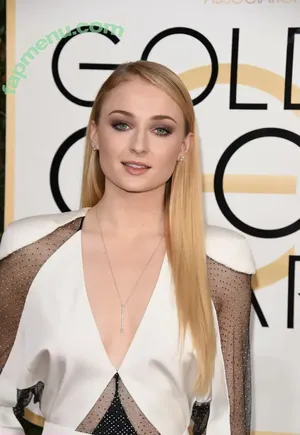 Sophie Turner / sexysophieturner / sophiet nude photo #0010