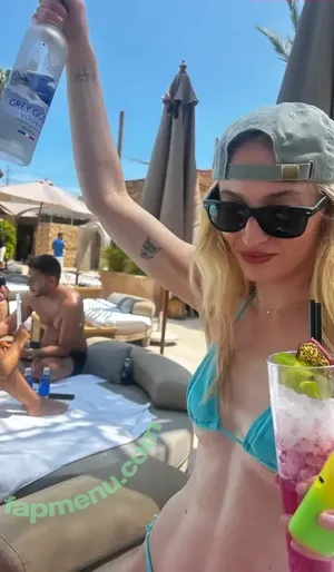 Sophie Turner / sexysophieturner / sophiet nude photo #0490