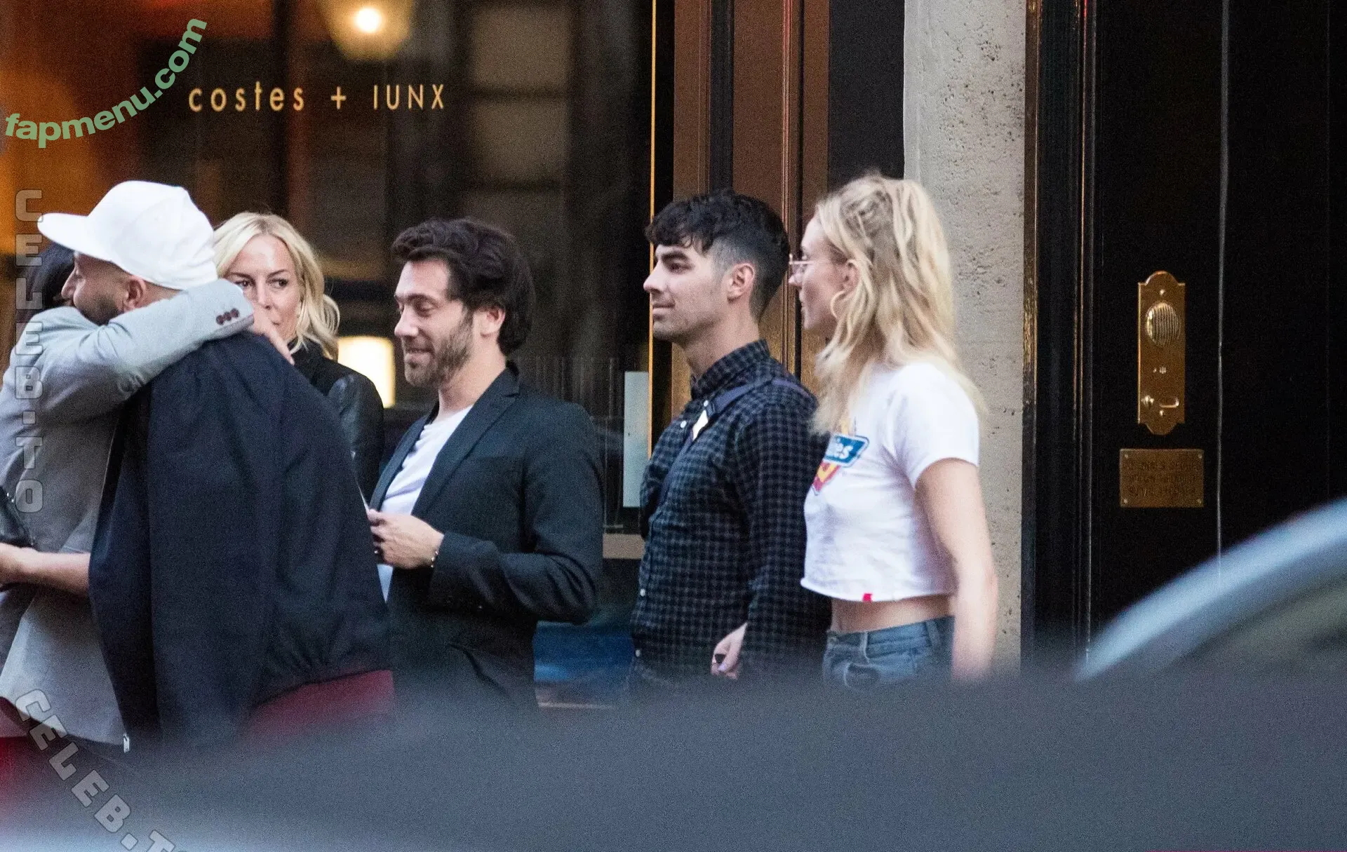 Sophie Turner nude photo #0605 (sexysophieturner / sophiet)