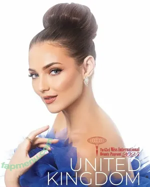 Sophie Wallace / Scottish TV Presenter / stv_sophie nude photo #0215