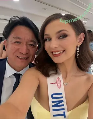 Sophie Wallace / Scottish TV Presenter / stv_sophie nude photo #0218