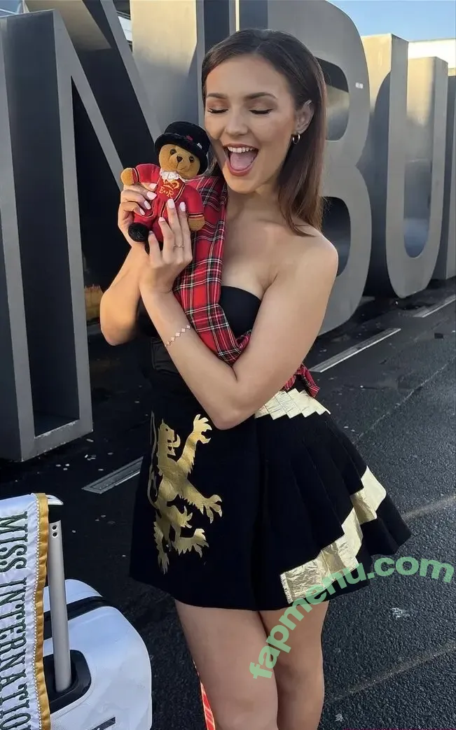 Sophie Wallace nude photo #0209 (Scottish TV Presenter / stv_sophie)