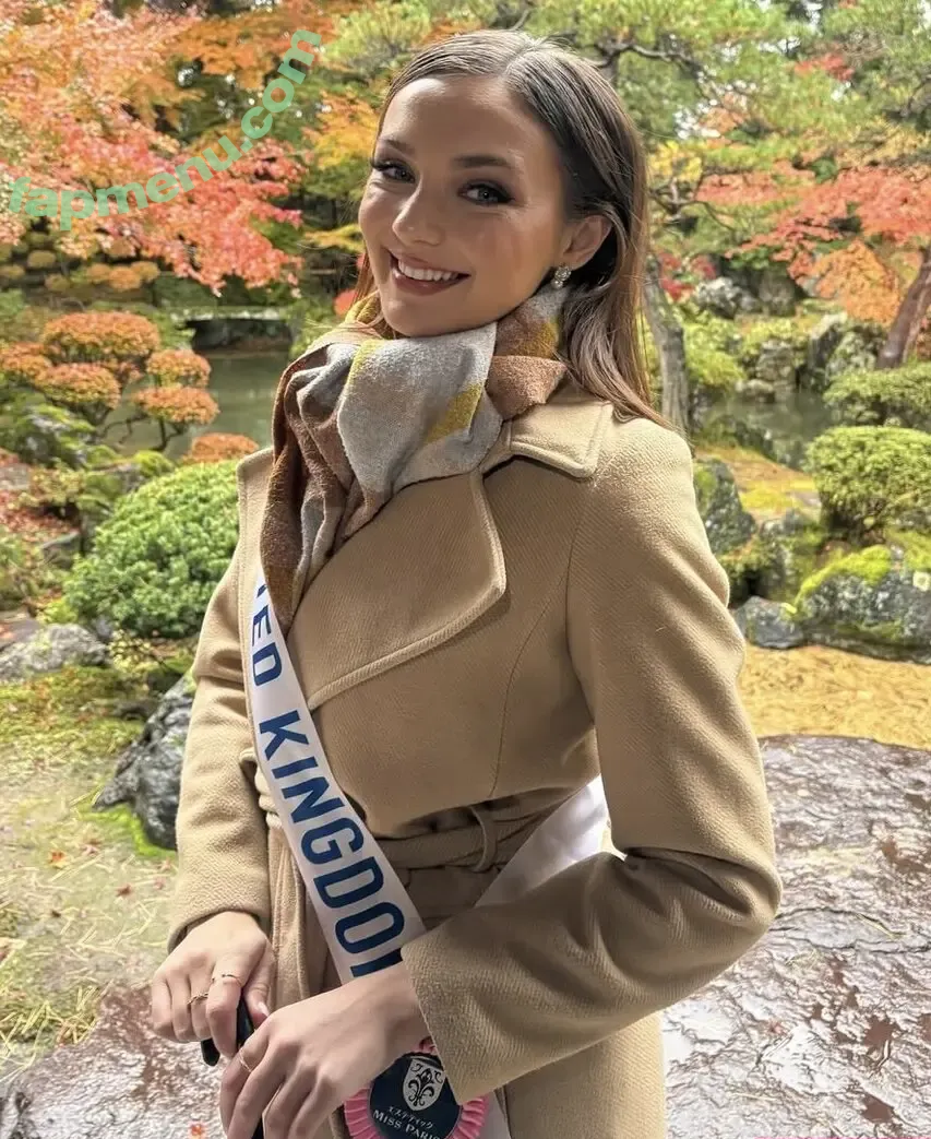 Sophie Wallace nude photo #0224 (Scottish TV Presenter / stv_sophie)