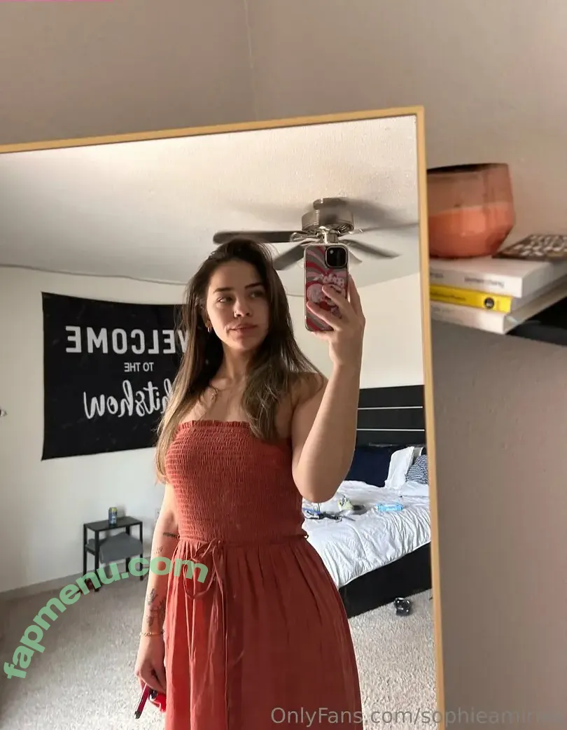 sophieamirixx nude photo #0025 (sophiemilhamx)