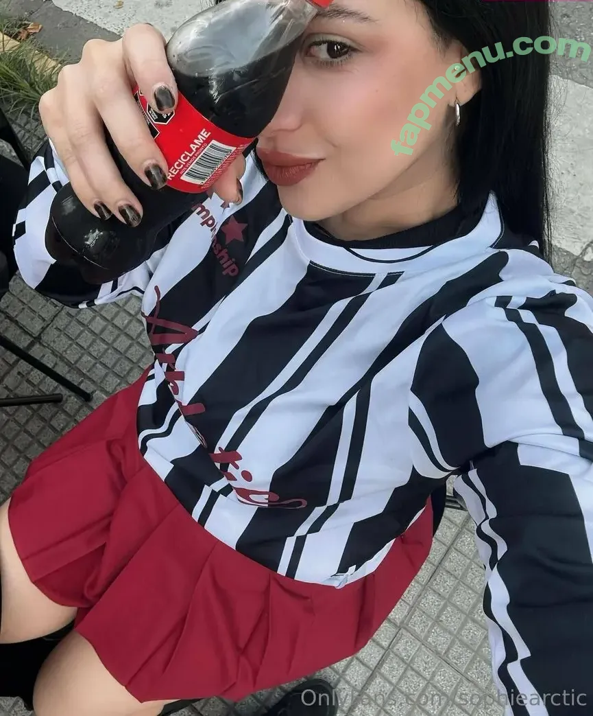 sophiearctic nude photo #0051 (imsophiearctic)