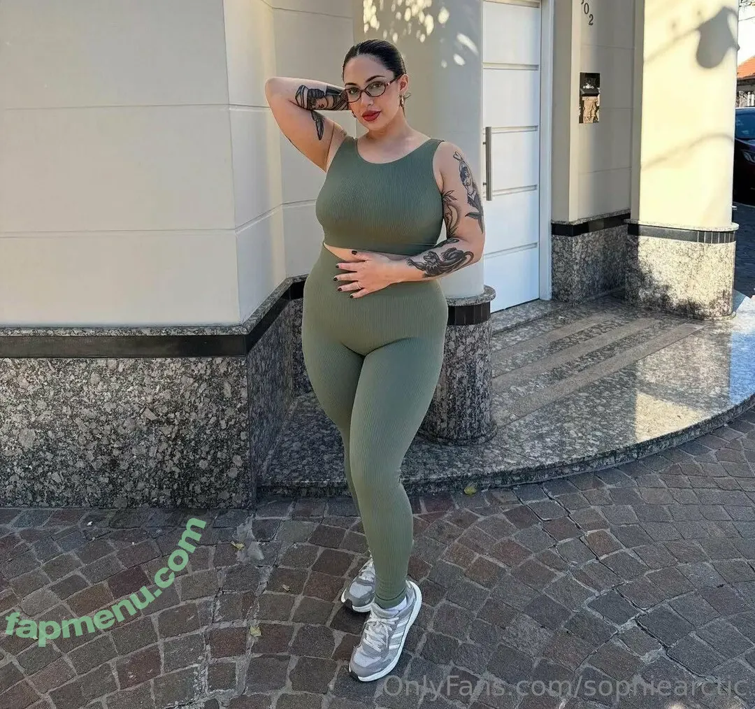 sophiearctic nude photo #0061 (imsophiearctic)