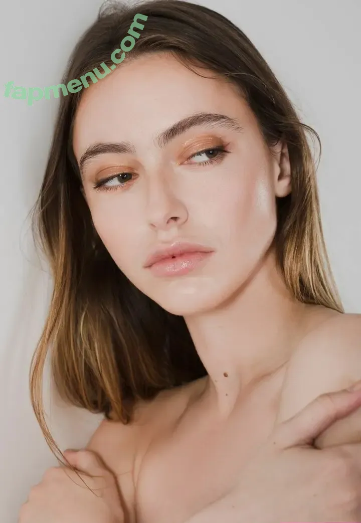 Sophiehunt nude photo #0008 (Sophiehunt)
