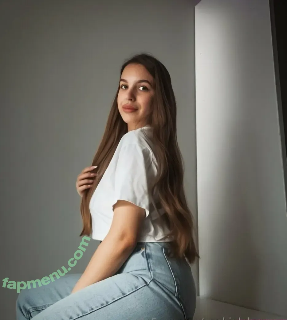 sophielehmann nude photo #0030 (sophielehmannn)