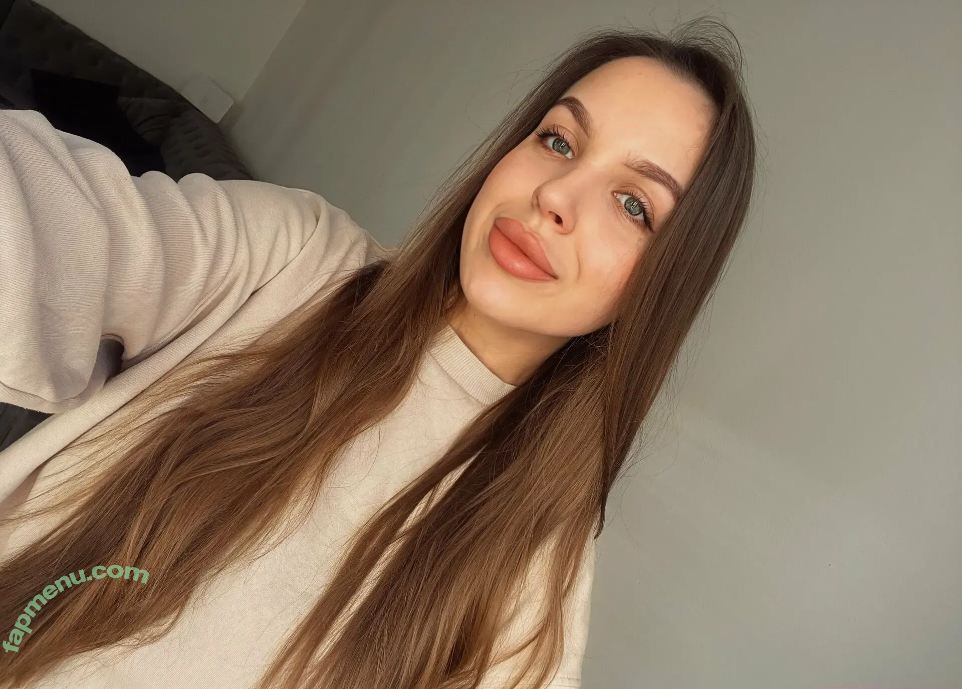 sophielehmann nude photo #0032 (sophielehmannn)