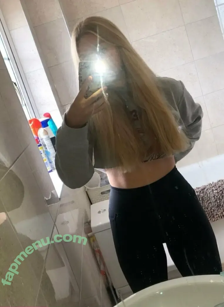 sophiesbelly nude photo #0010 (sophiebellybelly)