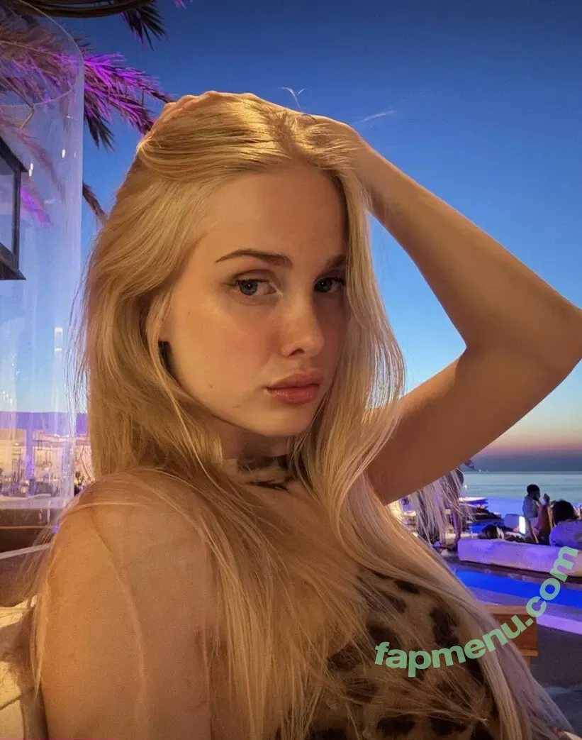 sophiesouth nude photo #0026 (bakedyam8 / sophieteen8)