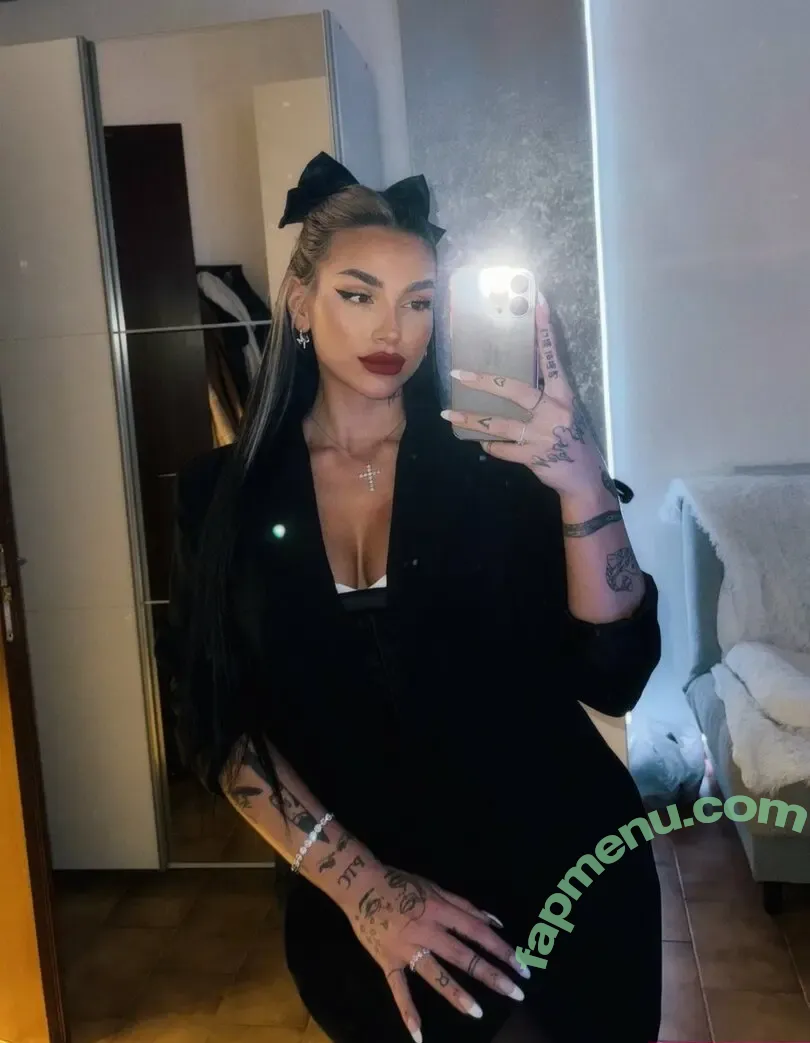 sophiesticateed nude photo #0010 (sophiesticateed)