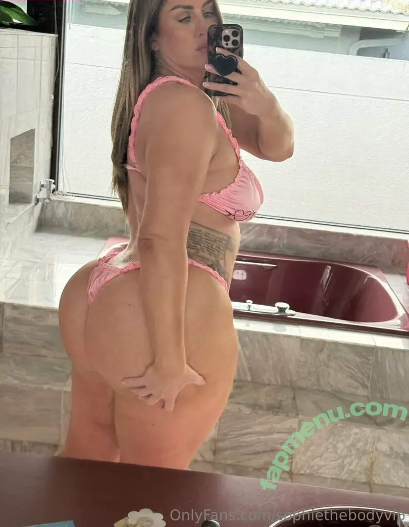 sophiethebodyvip nude photo #0029 (sophiesselfies224)