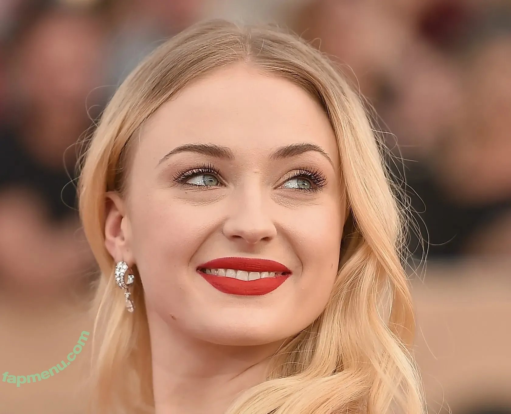 sophieturner nude photo #0010 (sophieturner)