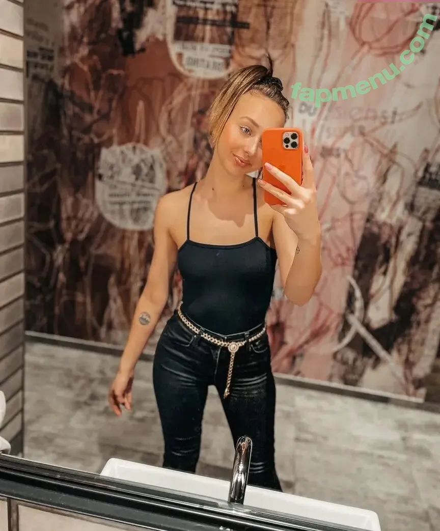 sophiexelisabeth nude photo #0010 (sophiexelisabeth)