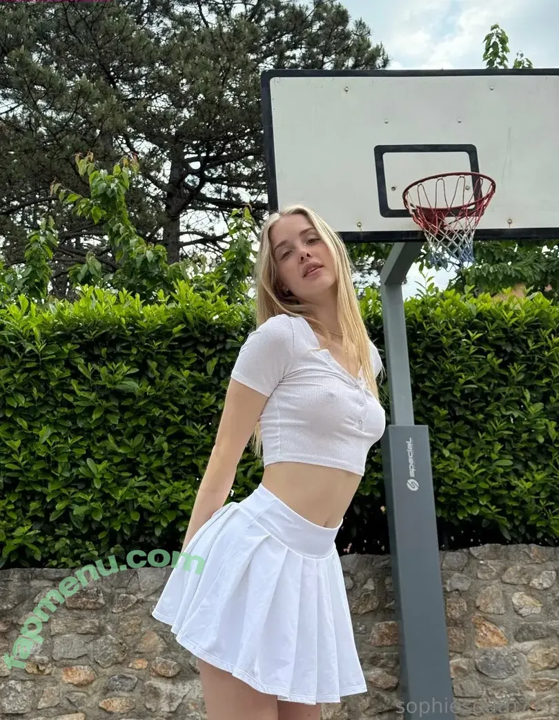 sophiexsouth nude photo #0027 (sophiexxsouth)