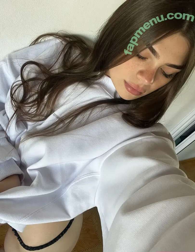 sophigrace nude photo #0109 (kind_piaa / therealsophiagrace)