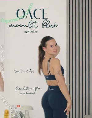 Sophiia.ugc nude photo #0033