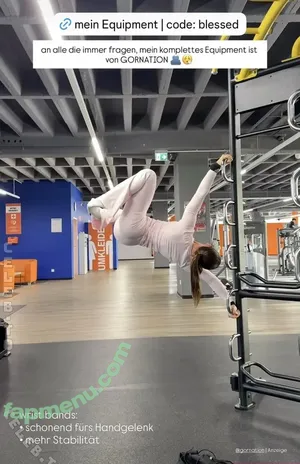 Sophiia.ugc nude photo #0057