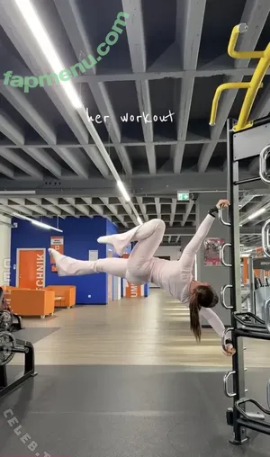 Sophiia.ugc nude photo #0062