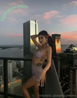 sophisummers / sophisummersxo nude photo #0009