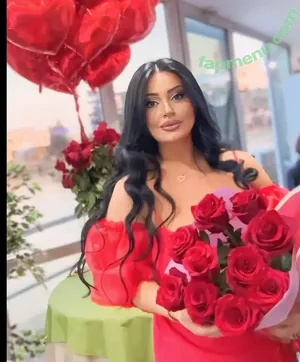 Sopo Shariqadze / soposhariqadze nude photo #0002