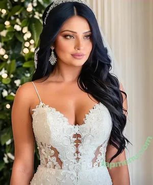 Sopo Shariqadze / soposhariqadze nude photo #0023