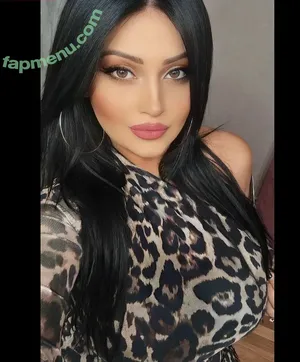 Sopo Shariqadze / soposhariqadze nude photo #0024