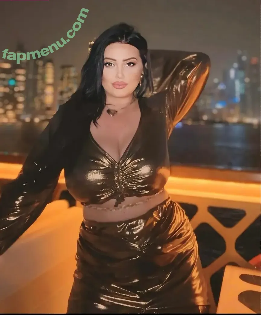 Sopo Shariqadze nude photo #0006 (soposhariqadze)