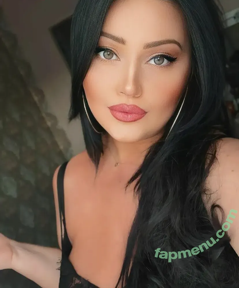 Sopo Shariqadze nude photo #0015 (soposhariqadze)