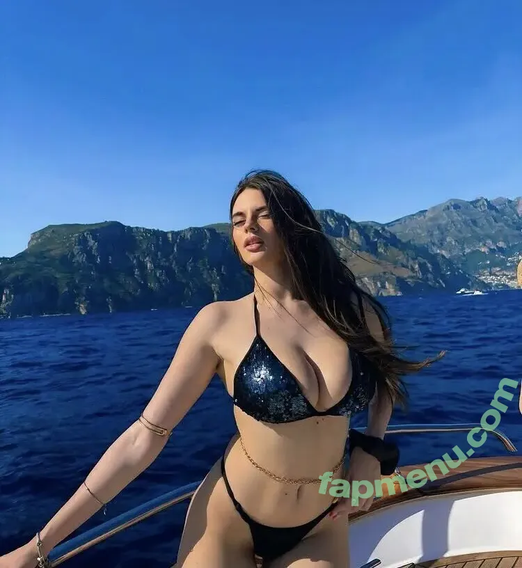 Soraya Avagliano nude photo #0005 (sorayaavagliano_)