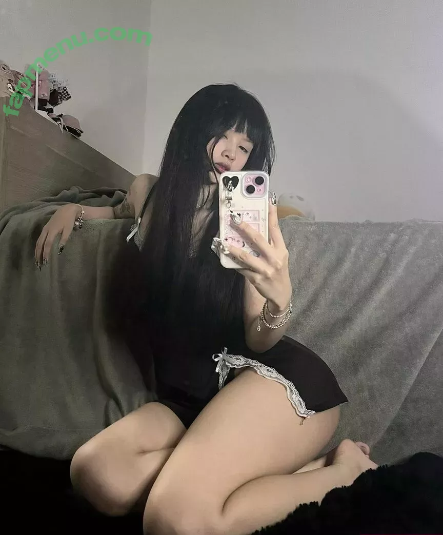 sorrylylyy nude photo #0198 (sorrylylyy)