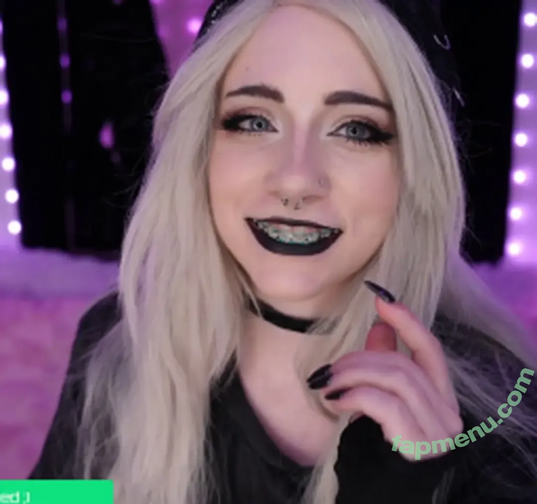 soulxlesskitten nude photo #0044 (thecrimsonkitten)