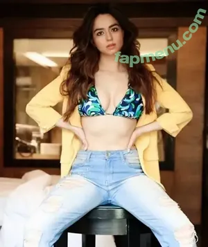  nude photo #0009