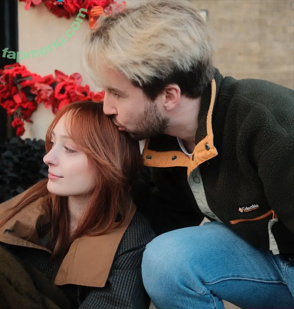 Soupforeloise nude photo #0142 (help)