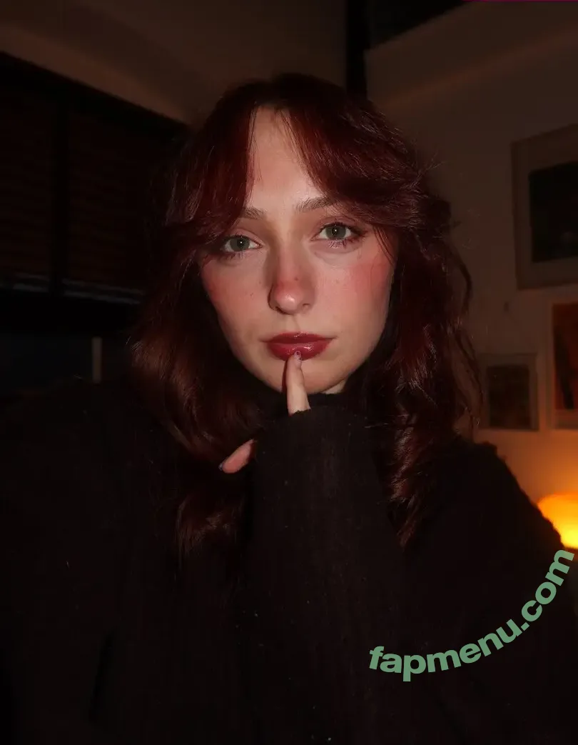 Soupforeloise nude photo #0148 (help)