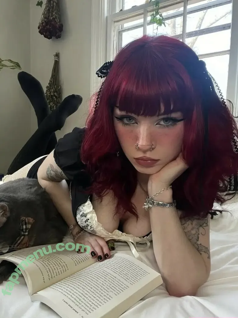 Sournsick nude photo #0002 (Sournsick)