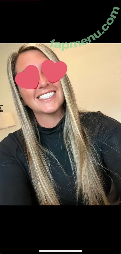 Southernbooty27 nude photo #0044 (MrsDoubleD27)