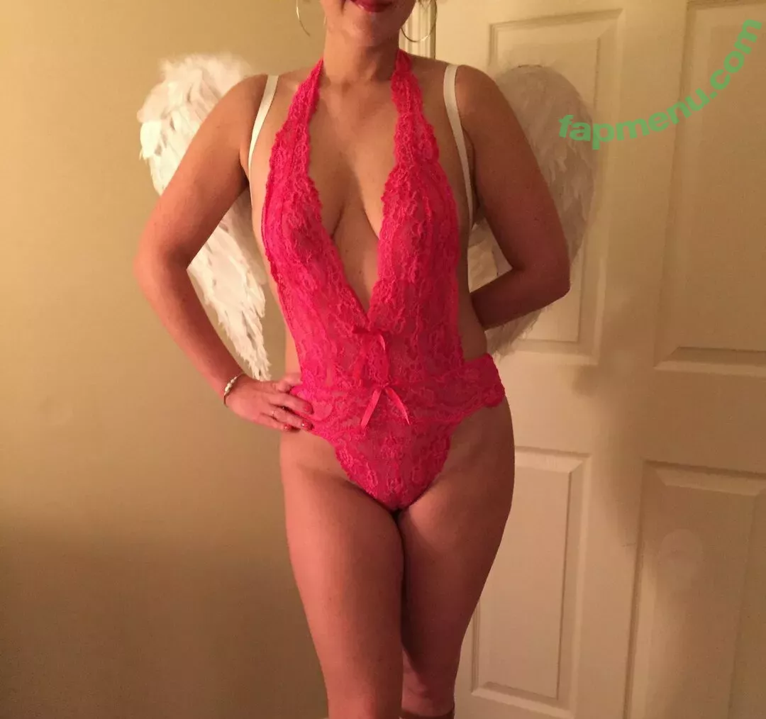 SouthernGirlGW nude photo #0087 (southerngirlgwild)