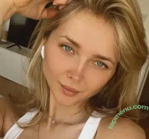 Sovakris / sova.kris nude photo #0002