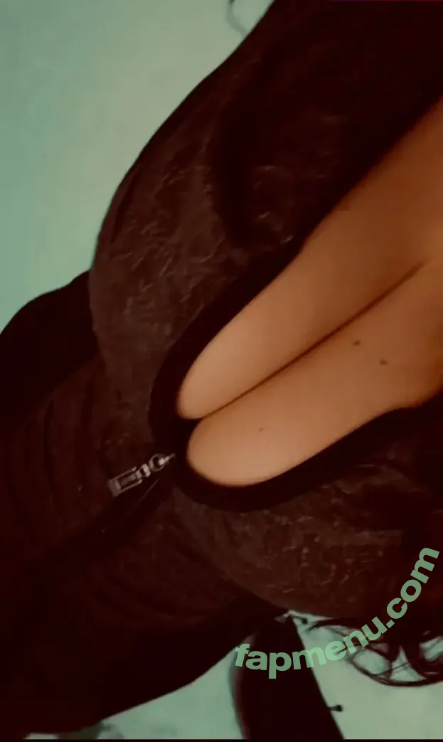 Sovenjatko nude photo #0010 (Sovenjatko)