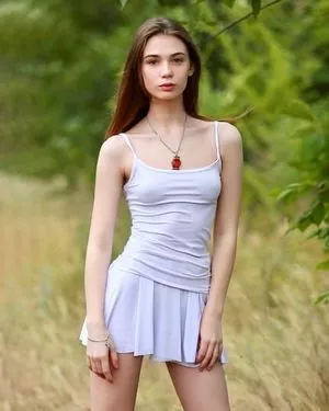 Sowa Valeri / SowaValeri / Steklova Essenia / sowa.valeri / teasingsister nude photo #0041