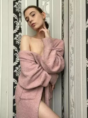 Sowa Valeri / SowaValeri / Steklova Essenia / sowa.valeri / teasingsister nude photo #0199