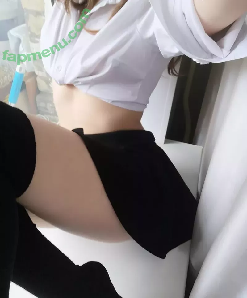 Sowa Valeri nude photo #0029 (SowaValeri / Steklova Essenia / sowa.valeri / teasingsister)