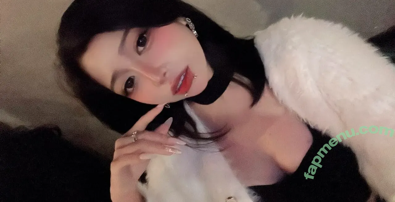 Sowoncos nude photo #0060 (Precious Joy Vigo / Sowon - 소원)
