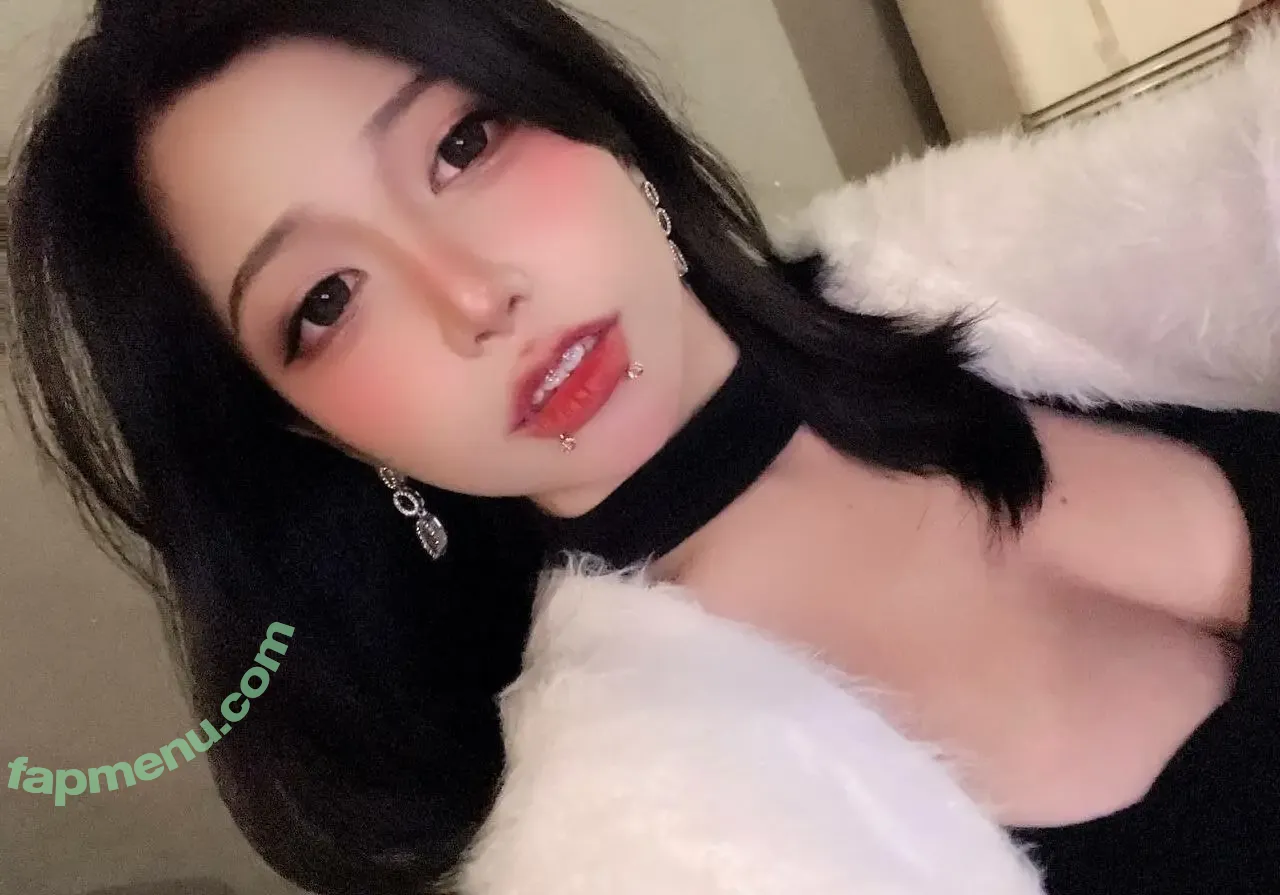 Sowoncos nude photo #0061 (Precious Joy Vigo / Sowon - 소원)