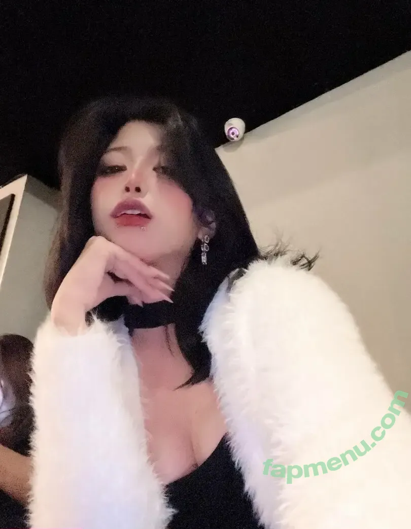 Sowoncos nude photo #0070 (Precious Joy Vigo / Sowon - 소원)