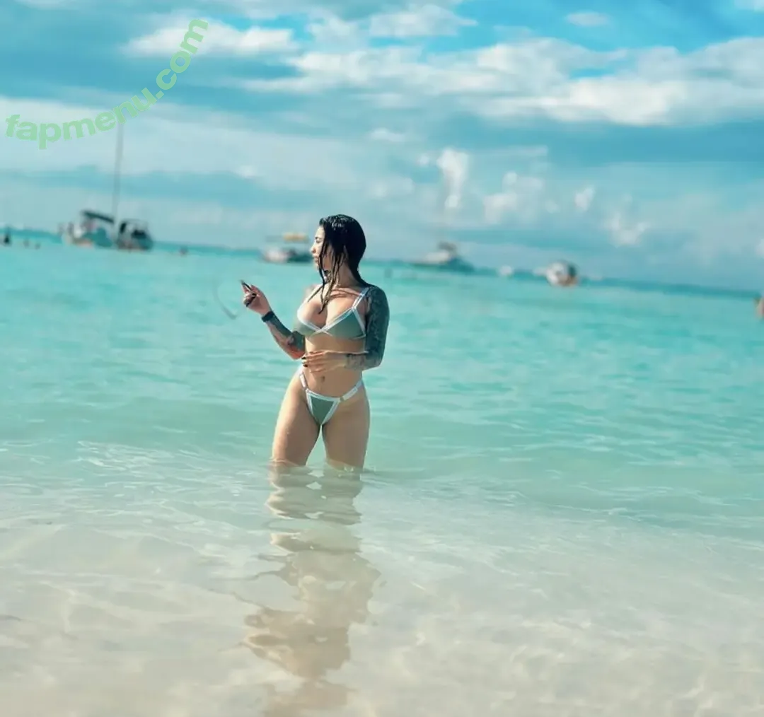 soymartina nude photo #0008 (soymartina)