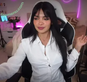Soymichzepeda / itsmichz / mich_bunny nude photo #0008